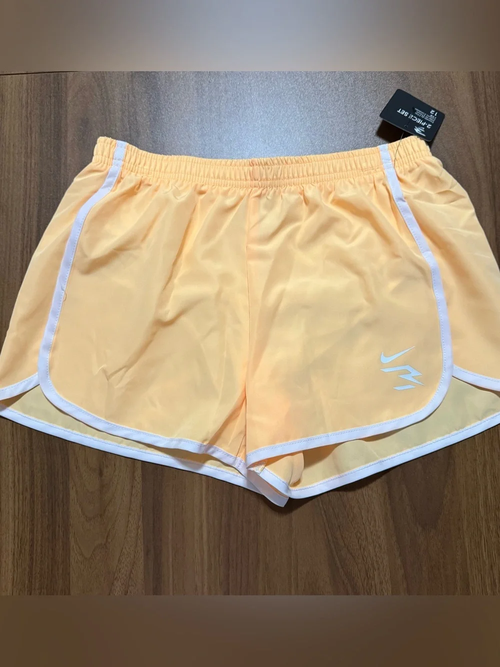 Nike Girls Outfit 2 Piece Matching Set Size 12 Shirt and Shorts New